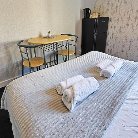 Spacious Room Londres Exterior foto